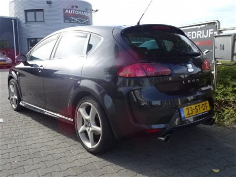 Seat Leon - 2.0 TDI Sport Lmv Ecc - 1