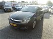 Opel Astra GTC - 1.6 Cosmo , Leer , Navigatie - 1 - Thumbnail