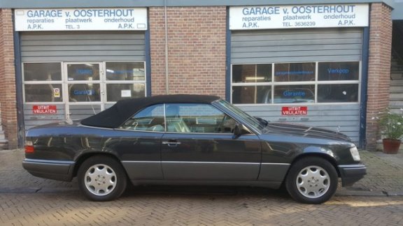 Mercedes-Benz E-klasse Cabrio - 320 A4 - 1