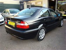 BMW 3-serie - 320i special edition aut5