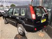 Nissan X-Trail - 2.0 COMFORT 2WD AIRCO BIJ AFLEVERING NIEUWE APK GAR € 4245 Auto in goede staat deal - 1 - Thumbnail