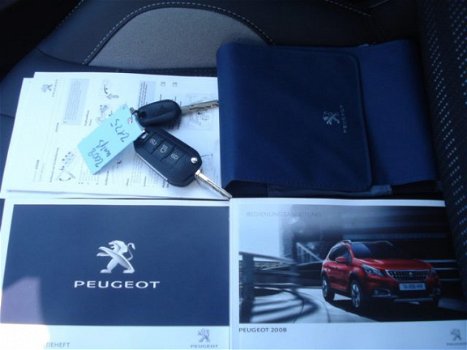 Peugeot 2008 - ALLURE 1.2 PT 110 AUTOMAAT - 1