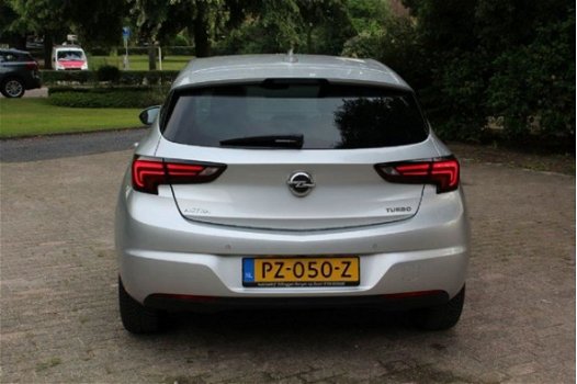 Opel Astra - 1.4 Innovation - 1