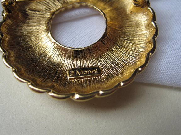 Broche Monet goudkleurig rond fantasie model 4.0 cm - Afbeelding 4