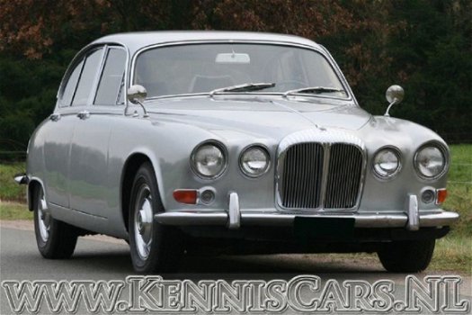 Jaguar 420 - 1968 Daimler S Saloon - 1