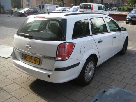 Opel Astra Wagon - 1.7 CDTi Essentia - 1