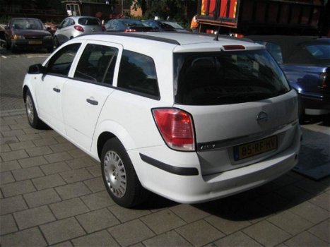 Opel Astra Wagon - 1.7 CDTi Essentia - 1