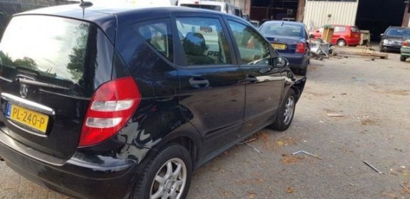 Mercedes-Benz A-klasse - 150 Classic schade - 1