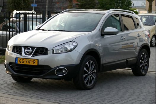 Nissan Qashqai - 1.6 CONNECT EDITION Panodak, Trekhaak, Navi, Clima, Cruise, 18