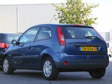 Ford Fiesta - 1.3-8V Culture AIRCO NIEUWE APK (bj2006)