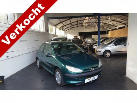 Peugeot 206 - 1.4 XT leuke auto buitenkansje - 1