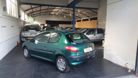 Peugeot 206 - 1.4 XT leuke auto buitenkansje - 1