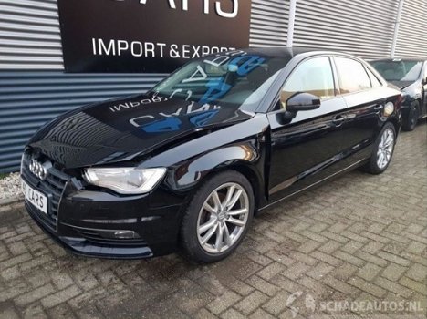 Audi A3 Limousine - 1.6 TDI S-LINE S-TRONIC/NAVI/PDC/LED-XENON VOL 2015 - 1