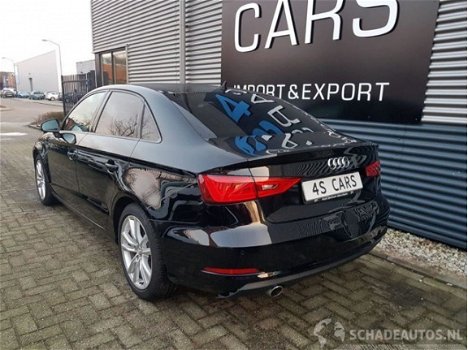 Audi A3 Limousine - 1.6 TDI S-LINE S-TRONIC/NAVI/PDC/LED-XENON VOL 2015 - 1