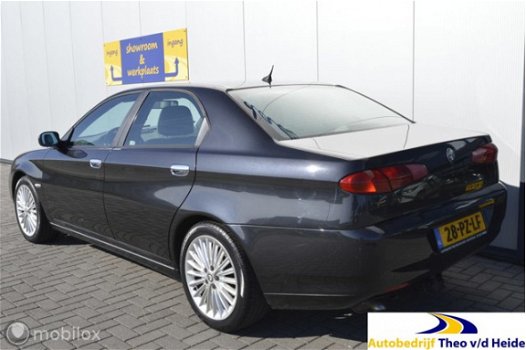 Alfa Romeo 166 - 2.4 JTD Business Edition - 1