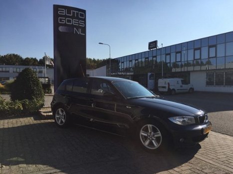 BMW 1-serie - 118i Business Line Aut - 1
