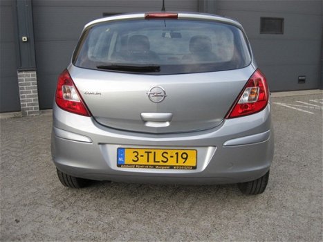 Opel Corsa - 1.4 Twinport 101 pk 5d Berlin + pakket - 1