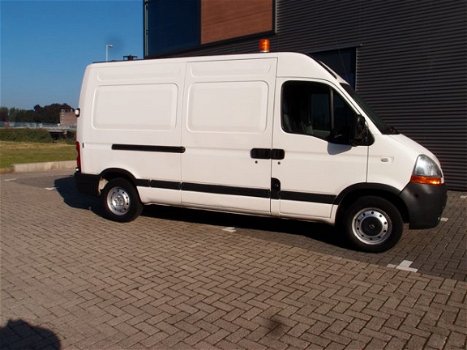 Renault Master - T35 2.5 DCI L2 H2 airco 170dkm absolute nieuwstaat trekhaak lang hoog 120pk - 1