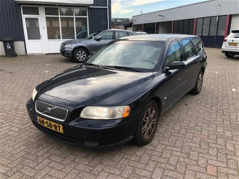 Volvo V70 - 2.4D Edition Bj 2006+Automaat+Airco+APK - 1