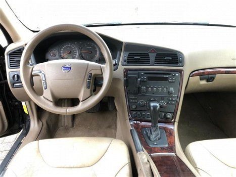 Volvo V70 - 2.4D Edition Bj 2006+Automaat+Airco+APK - 1