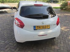 Peugeot 208 - 1.2 VTi Urban Soul