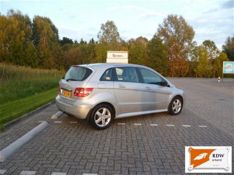 Mercedes-Benz B-klasse - B 200 CDI - 1