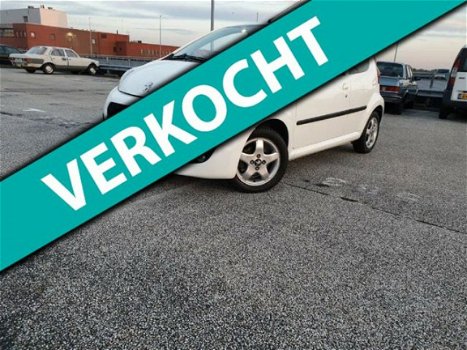 Peugeot 107 - 1.0/AIRCO/Elektra pakket/Nw 2jaar Apk/Garantie - 1