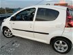 Peugeot 107 - 1.0/AIRCO/Elektra pakket/Nw 2jaar Apk/Garantie - 1 - Thumbnail