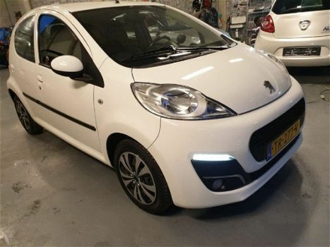 Peugeot 107 - 1.0/AIRCO/Elektra pakket/Nw 2 jaar Apk/Garantie - 1