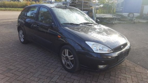 Ford Focus - 1.6 16V Collection 5Drs Airco 2004 - 1