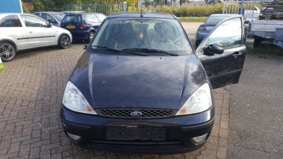 Ford Focus - 1.6 16V Collection 5Drs Airco 2004 - 1