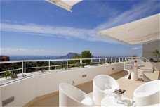 Moderne luxe villa`s te koop met zeezicht Altea