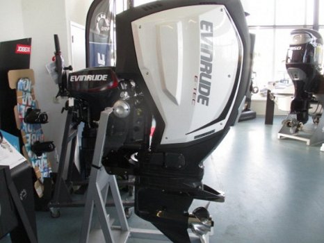 Evinrude E-tec 300 G2 - 1