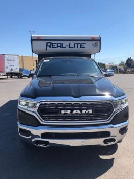 Dodge Ram Pick Up - Capunit - 1