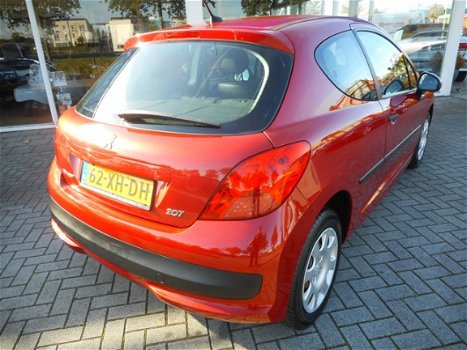 Peugeot 207 - 1.4 16V 3DRS X-Line - 1