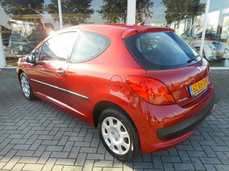 Peugeot 207 - 1.4 16V 3DRS X-Line - 1