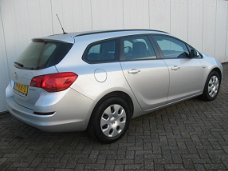 Opel Astra - 1.4 EcoFlex Selection AIRCO
