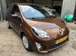 Renault Twingo - 1.2-16V Dynamique Airco Bluetooth NIEUWSTAAT - 1 - Thumbnail