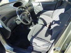 Toyota Yaris Verso - 1.3 VVT-i Sol