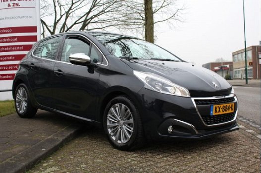 Peugeot 208 - 1.6 BLUEHDI BLUE LEASE EXECUTIVE