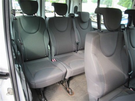 Citroën Jumpy - 1.6HDI 9-Persoons Personenbus - 1