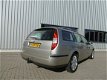 Ford Mondeo Wagon - 2.0-16V Ghia Executive Automaat - 1 - Thumbnail