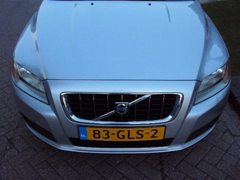 Volvo V70 - Diesel 2.0D 136PK KINETIC - 1