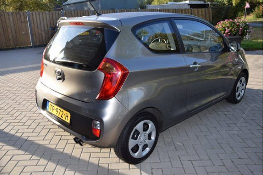 Kia Picanto - 1.0 CVVT AIRCO Airco | Stoelverwarming | Elek.ramen voor | 1 maand garantie - 1