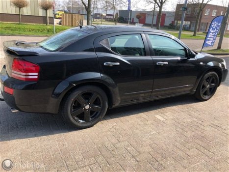 Dodge Avenger - 2.0 SE / Chroom / 18 inch - 1