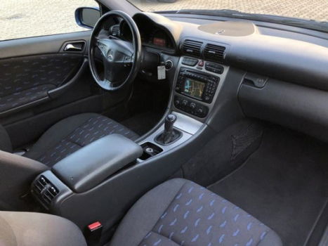 Mercedes-Benz C-klasse Sportcoupé - 200 K, GROOT NAVI, PDC, APK, NAP - 1