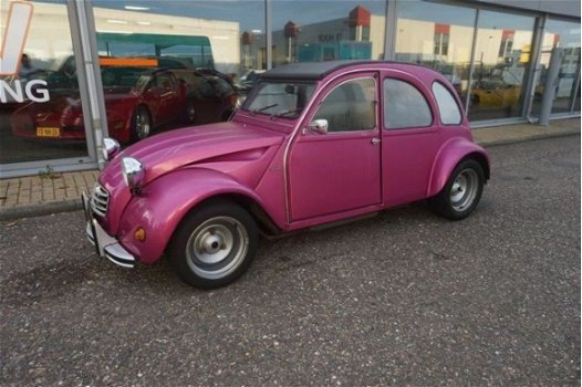 Citroën 2 CV - 2CV6 Special - 1