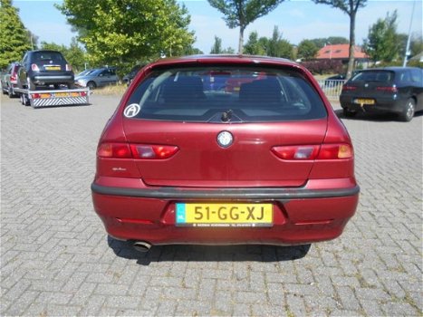 Alfa Romeo 156 Sportwagon - 1.6-16V T.Spark NIEUWE APK - 1