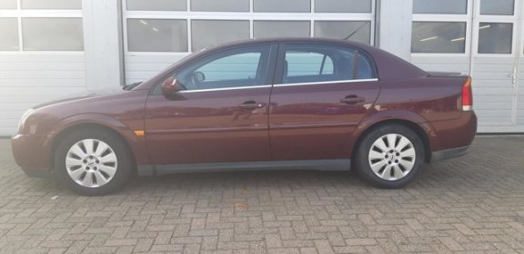 Opel Vectra - 2.2 DTI SDN CLIMA CRUISE TREKHAAK - 1