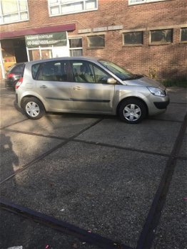 Renault Scénic - 1.6-16V Business Line - 1